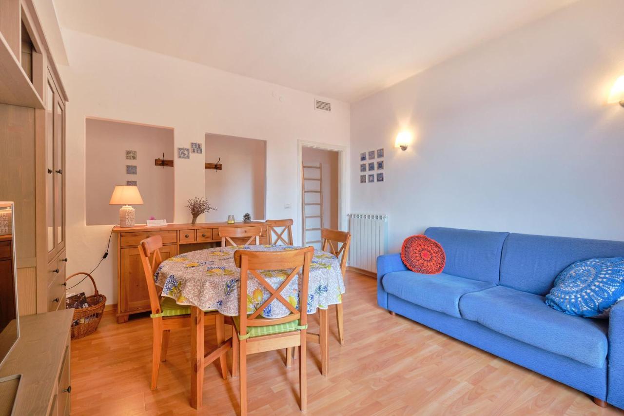 Apartmentsgarda - Residenza Dei Navigatori Торри-дель-Бенако Экстерьер фото