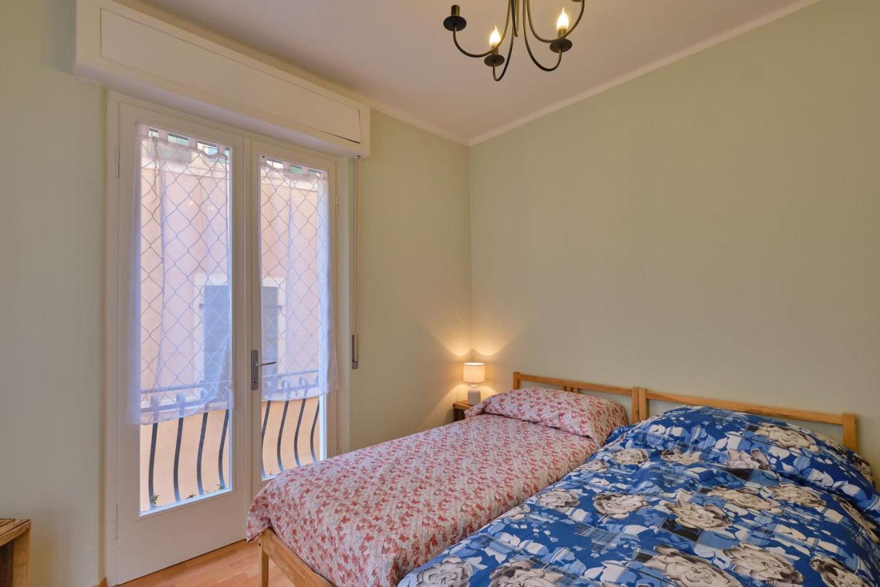 Apartmentsgarda - Residenza Dei Navigatori Торри-дель-Бенако Экстерьер фото
